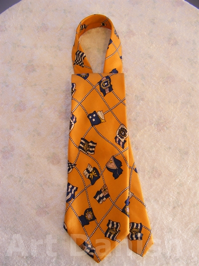 29121 SLIPS 1,40 cm lång, 10 cm bred.   Nye brede slips  new wide ties