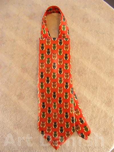 29132 SLIPS 1,40 cm lång, 10 cm bred.   Nye brede slips new wide ties