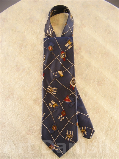 29135 SLIPS 1,40 cm lång, 10 cm bred.   Nye brede slips new wide ties