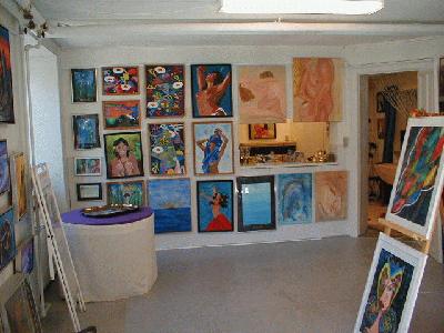 Åbent Studio - galleri - gavebutik - restaurering af malerier - kunstundervisning - sangtekster - tekstforfatter - sang og musik  Artist Inge Marie Jensen,